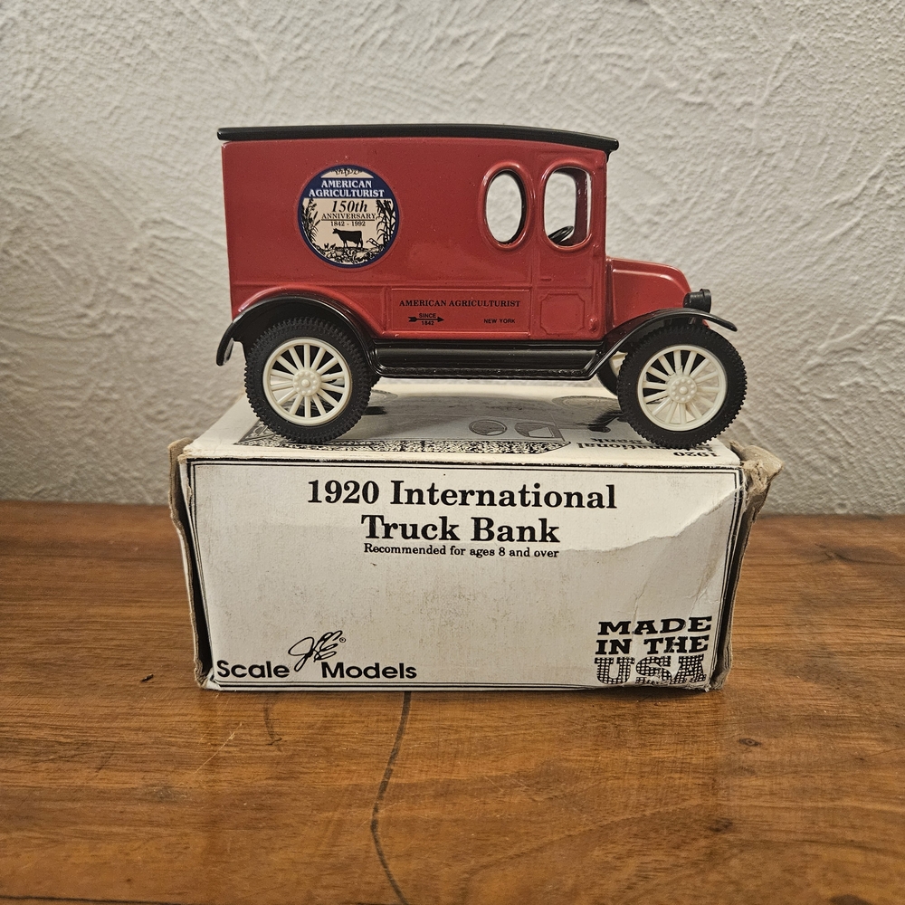 Ertl International 1920 Truck American Agriculturist 150th 1:25‎ Scale Die Cast
